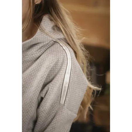 Penelope - Sweat Chilly